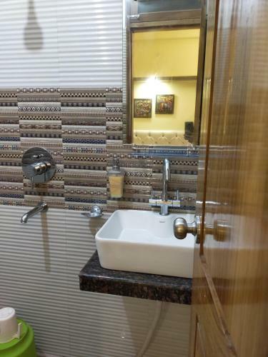 Hotel Prabhat