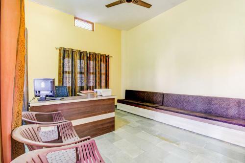 Hotel Spot On 63206 Usha Guest House