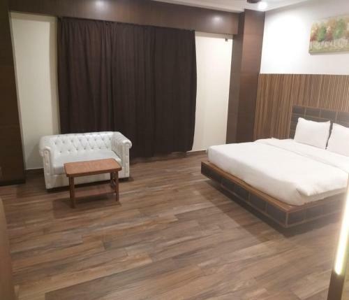 Hotel Surbhi International