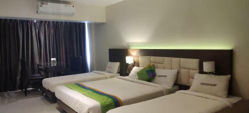 Hotel Staycation Holiday