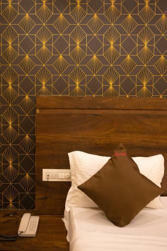 Hotel Vijaya Hill View Residency