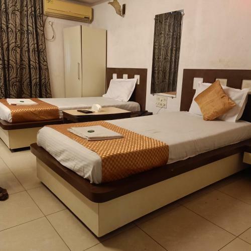 Neelkiran Hotel