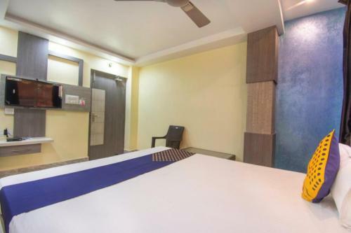 Hotel Staymaker Rajeshwari Residency