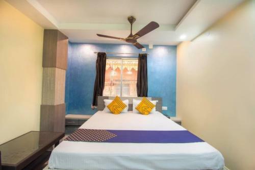 Hotel Staymaker Rajeshwari Residency