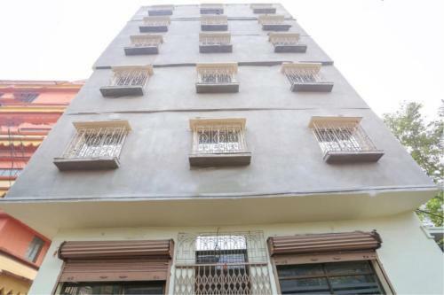 Hotel Staymaker Rajeshwari Residency