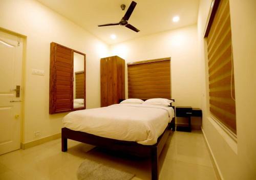 Croods Cottage Wayanad By Lexstays