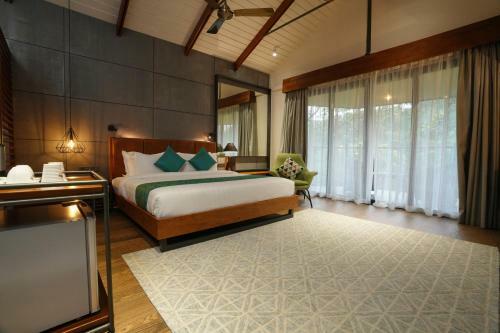 Vyna Hillock Resort