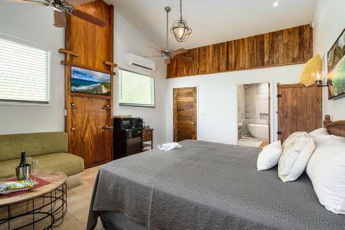 Noahs Hideaway Luxury B&B