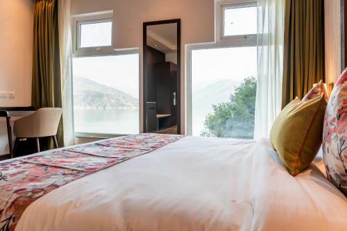 Hotel Le Roi Lake View, Koti