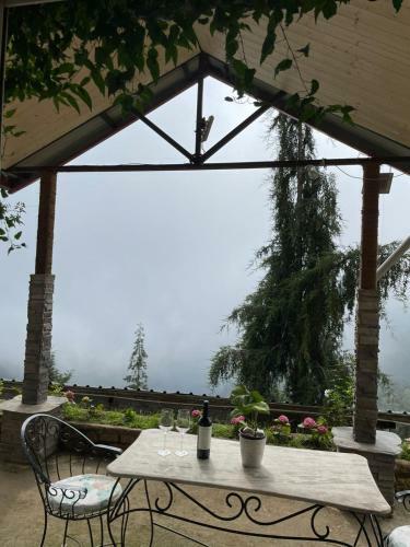Sundays Forever - Hill Top Cottage
