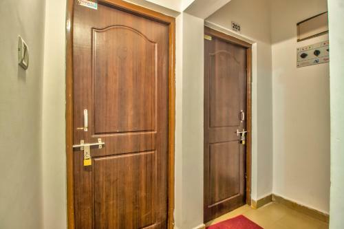Hotel Baga Beach Doorz