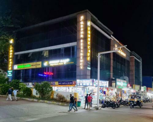 Hotel Js Grand Residency