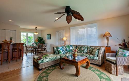 Alii Kai 5301-oceanfront Views From Every Window, Prime Top Floor Corner!