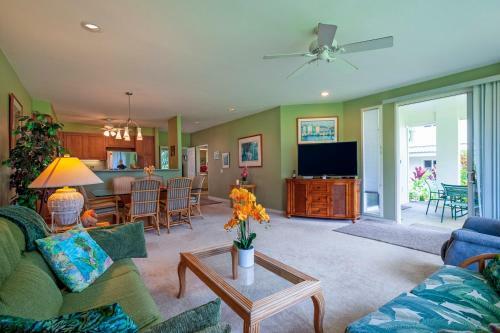 Apartamento Emmalani 411 - Ac, Spacious, Golf Course View, Close To Beach!
