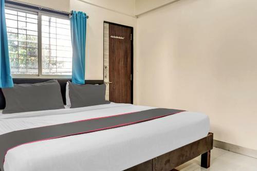 Collection O 83751 Hotel Galaxy Residency