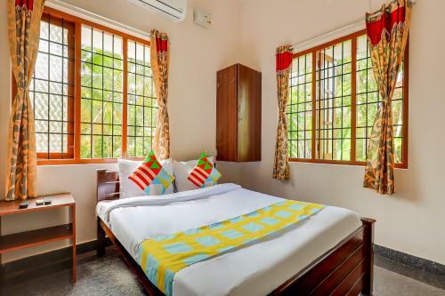 Hostal Oyo 78022 Vinu Villa