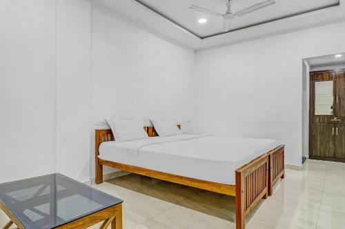 Capital O 86174 Hotel M1