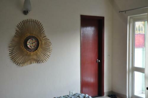 Hostal Luxurious Serviced Apt Pari Chowk/expomart/noida Expressway