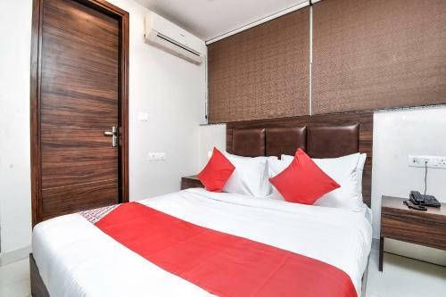 Hotel Oyo 69048 Prestige Castle Inn