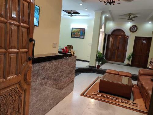 Hostal The Rock Residence