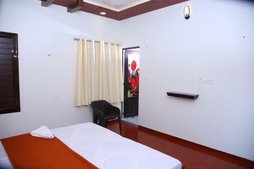 Marari Lois Beach Homestay