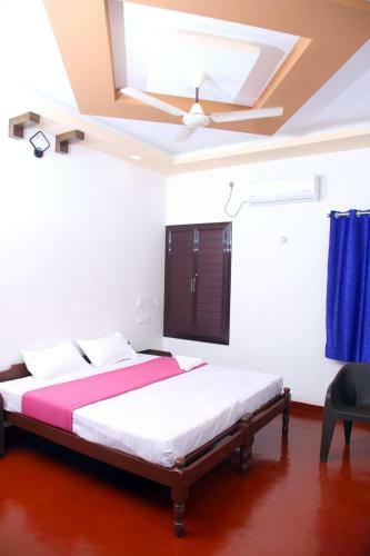 Marari Lois Beach Homestay
