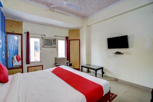 Collection O 77775 Hotel Comfort Inn