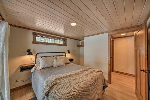 Serene Kootenai Cabin - 3 Mi To Dtwn And River!
