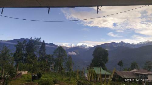 Gyaldoll Hospitiality Stay