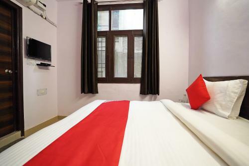 Hotel Oyo Flagship 30890 Sector 45 Noida
