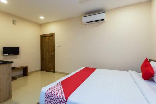 Oyo 13592 Hotel Noida Villa