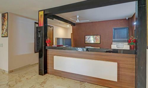 Hotel Treebo Trip Golden Divine Inn