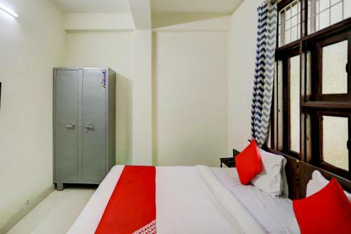 Oyo 84038 Hotel Park Plaza