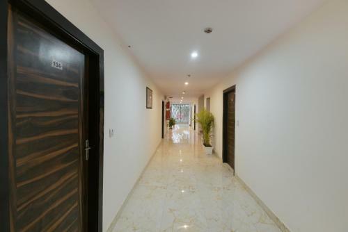 Hotel Hari International - Noida Sector 11