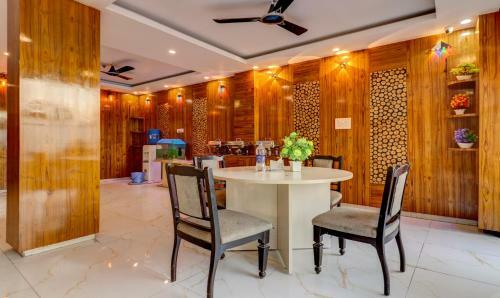 Hotel Treebo Trip Prime Hari