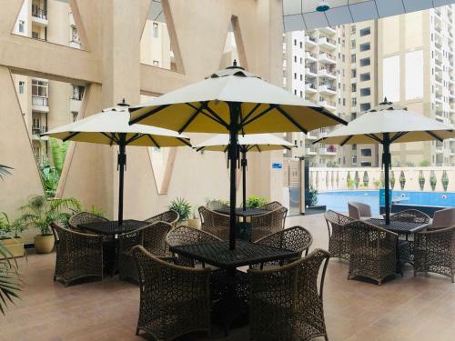 Sapphire Studio Apartments With Wi-fi & Breakfast