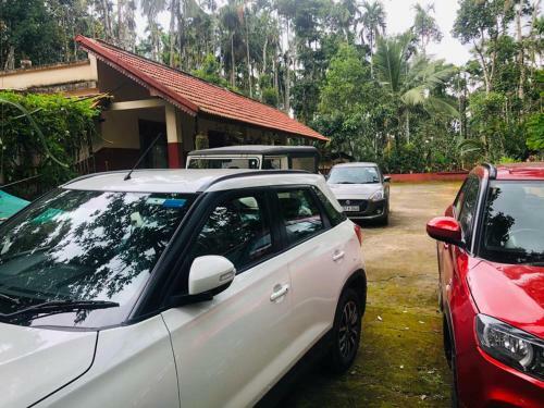 Poovathingal Villa