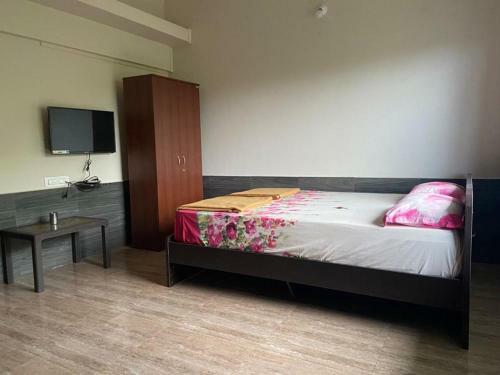 Staymaker Hotel Ashokavana
