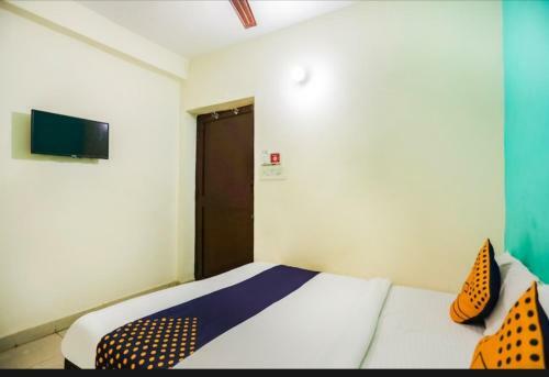 Green Star Hotel