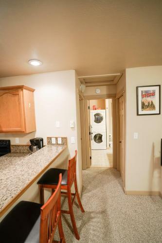 Apartment In Teton Ski Retreat