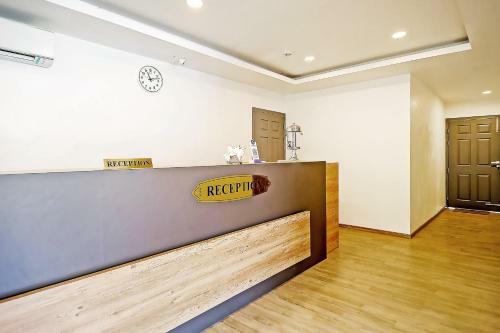 Oyo Townhouse 75420 Hotel Zen Garden