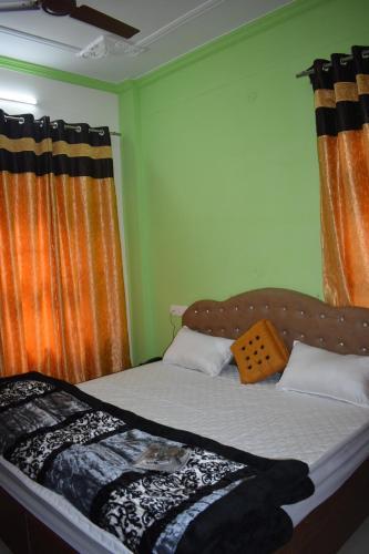 Hostal The Himalayas Guest House