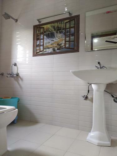 Hostal Adventure Inn
