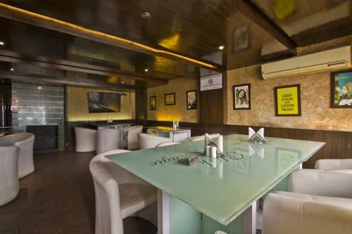 Hotel Lavish Inn Stay