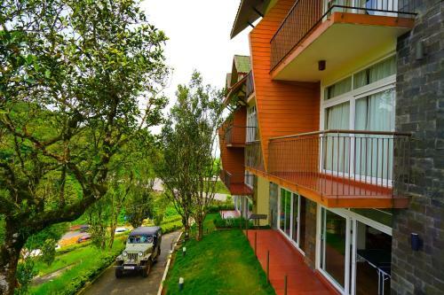 Hotel Shola Crown Resort - Munnar