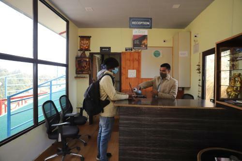 Hotel Beyond Stay Kastura Kanatal