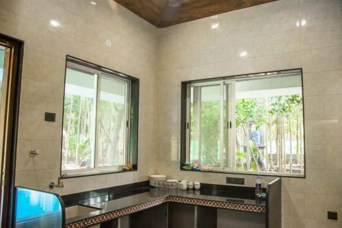 Villa Shiny 2bhk Alibaug