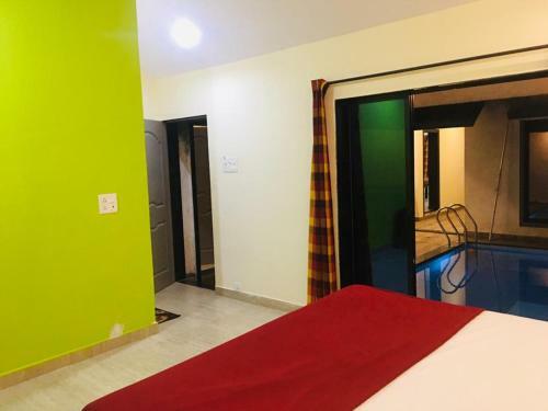 Sahoj Villa 8bhk Alibaug