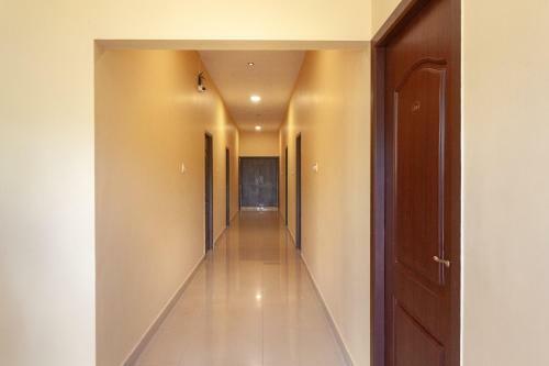 Hotel Oyo Flagship 22670 Castle Apartment