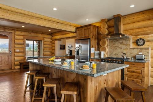 Stone Skipper Lodge By Kabino